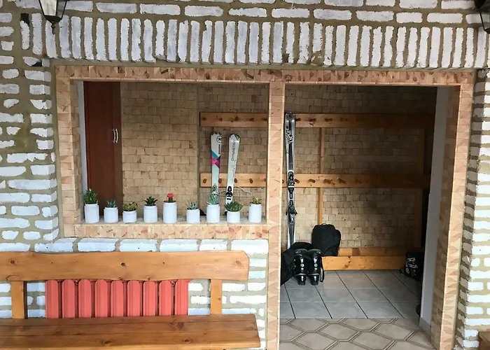 Baletyukatany Hostel *